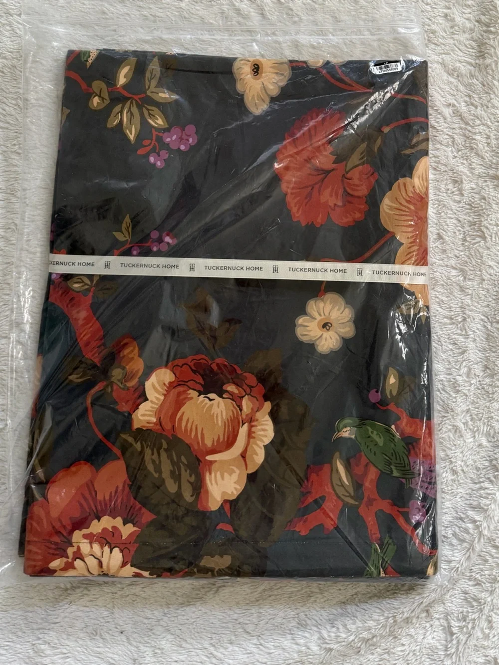 TUCKERNUCK HOME Baroque Floral Tablecloth NWT